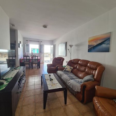 Appartamento Famara Vela Esterno foto